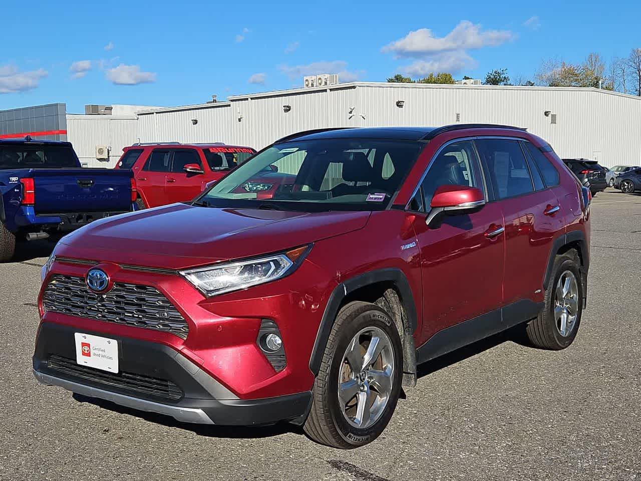 2020 Toyota RAV4 Limited's photo