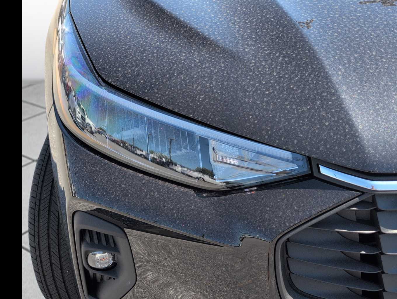 2025 Ford Escape Plug-In Hybrid photo 3