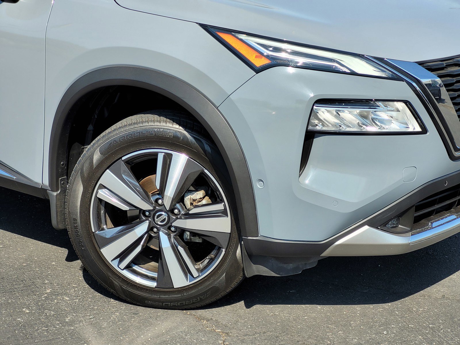 2021 Nissan Rogue Platinum photo 8