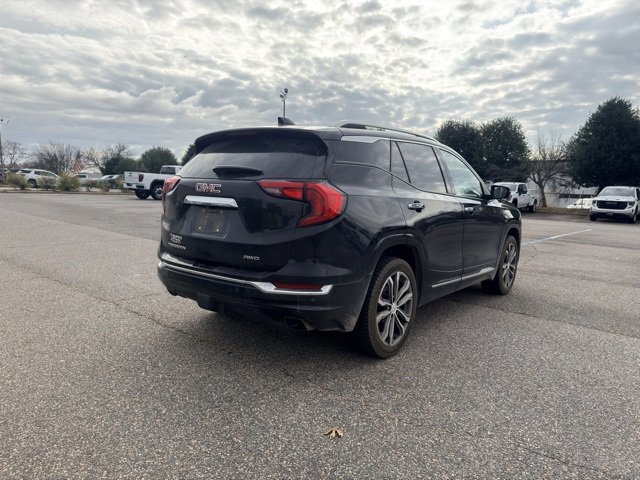 2019 Gmc Terrain Denali photo 2