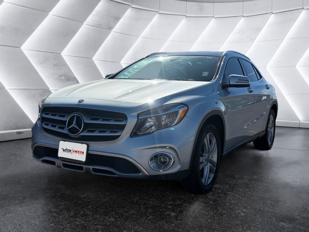 2019 Mercedes Benz GLA 250 4MATIC photo 3