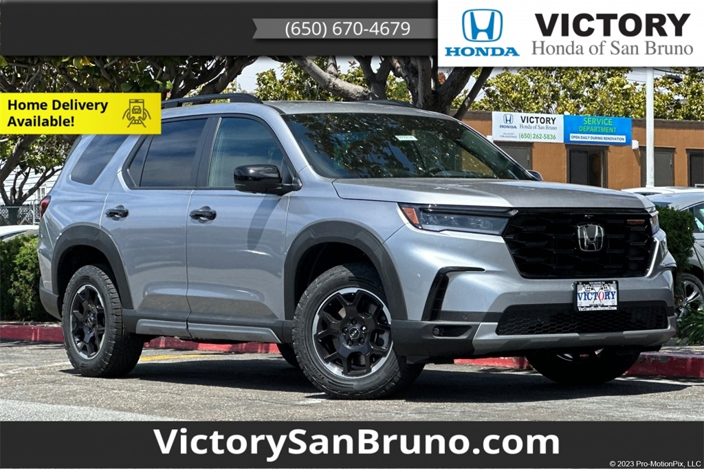 2025 Honda Pilot TrailSport's photo