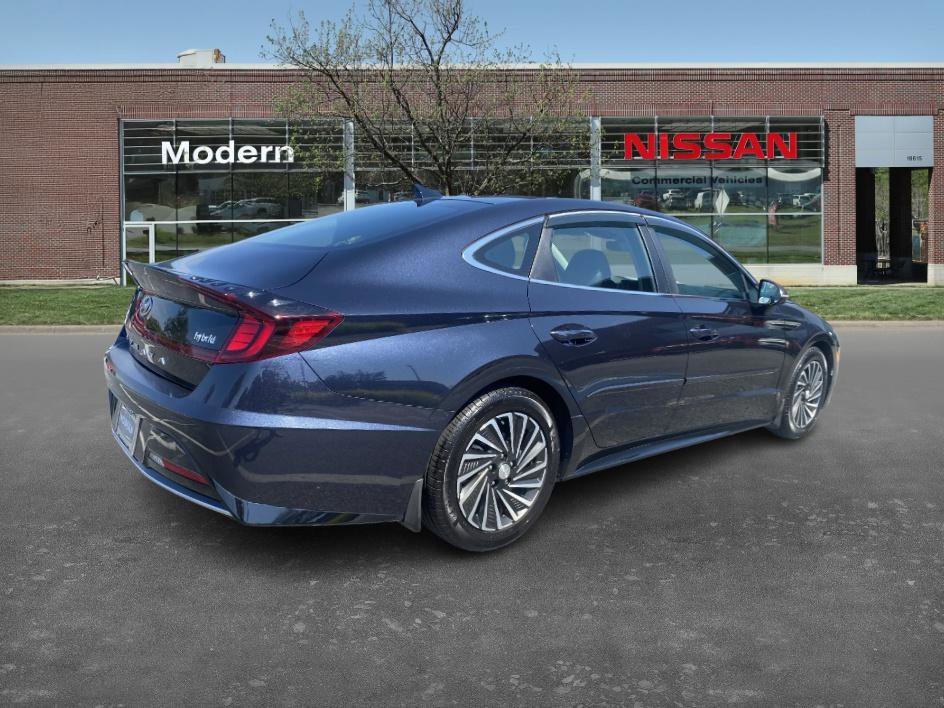 2021 Hyundai Sonata Hybrid Limited photo 4