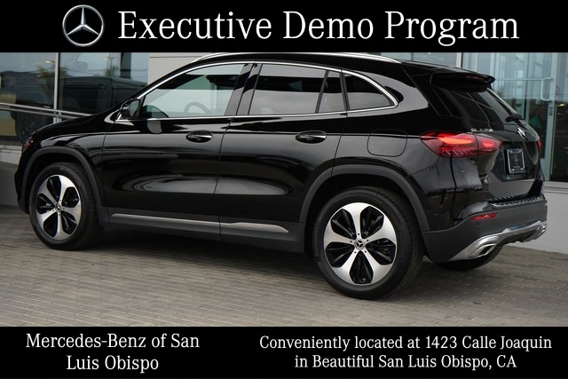 2025 Mercedes Benz GLA 250 photo 3