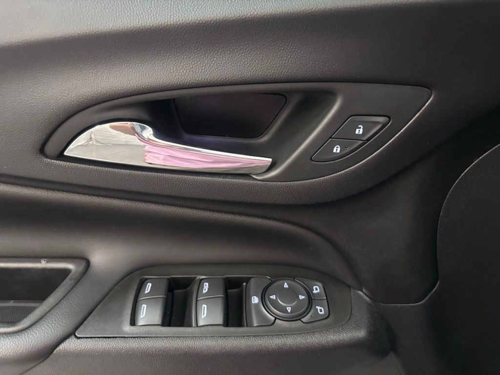 2022 Chevrolet Equinox LT photo 6