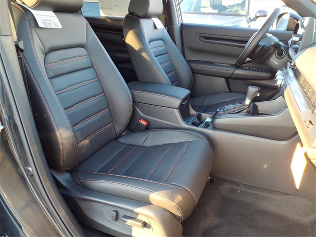 2026 Honda CR-V Hybrid Sport-L photo 4
