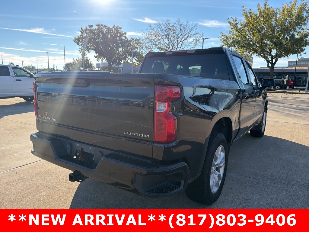 2024 Chevrolet Silverado 1500 Custom photo 4