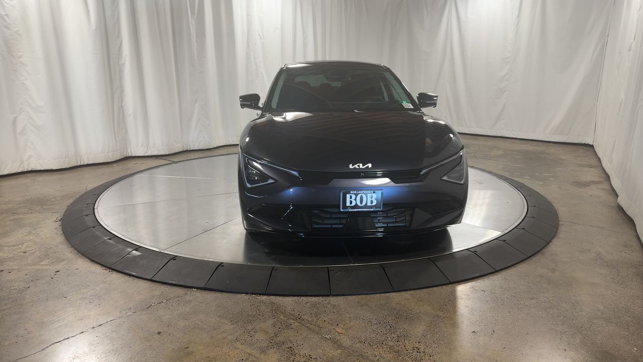 2025 Kia EV6 Wind photo 4