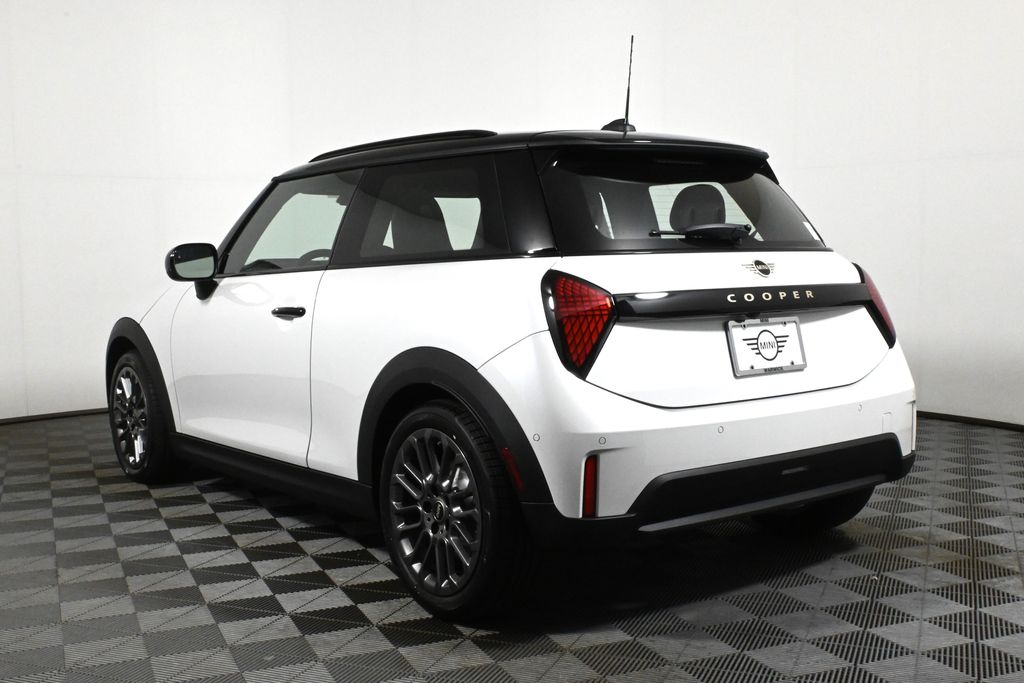 2025 Mini Cooper Hardtop 2 Door photo 4