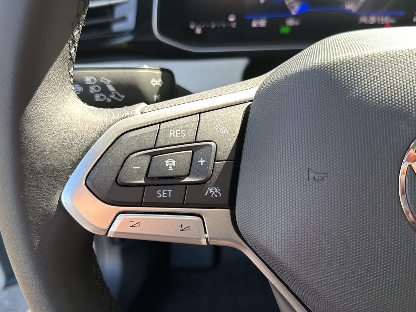 2025 Volkswagen Jetta 1.5T S photo 14