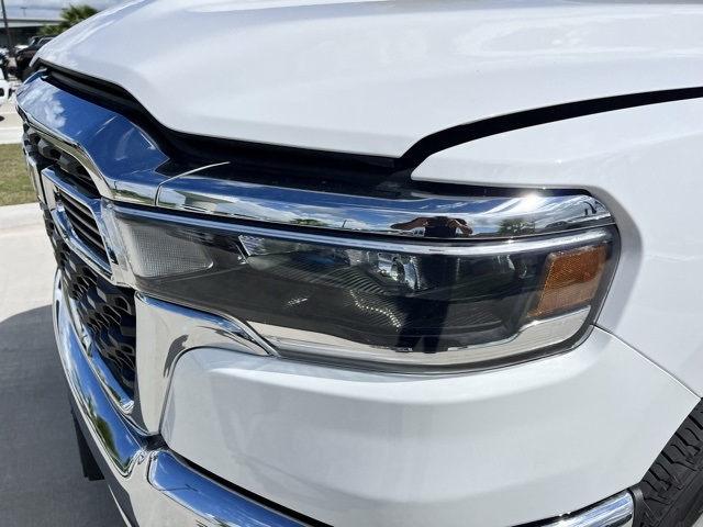 2025 Ram 1500 Tradesman photo 11