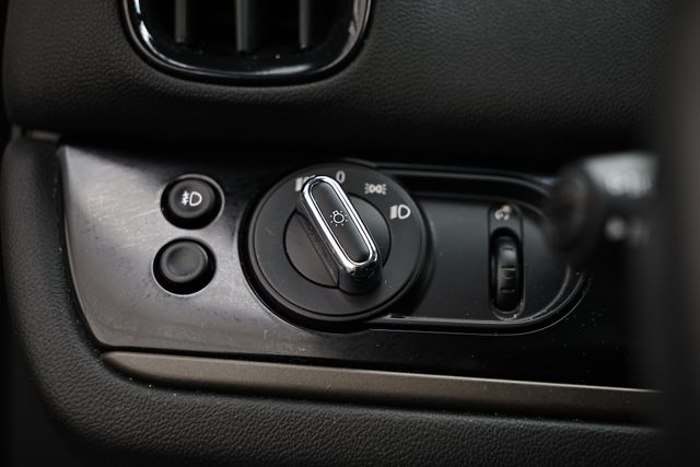 2020 Mini Cooper S ALL4 photo 16