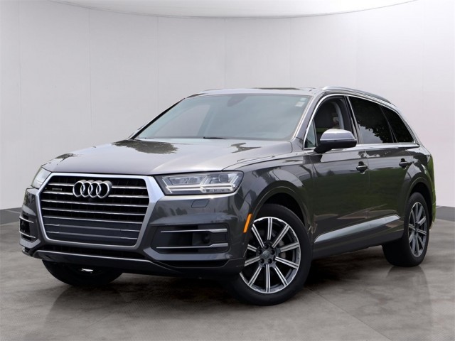 Pre-Owned 2019 Audi Q7 55 Prestige