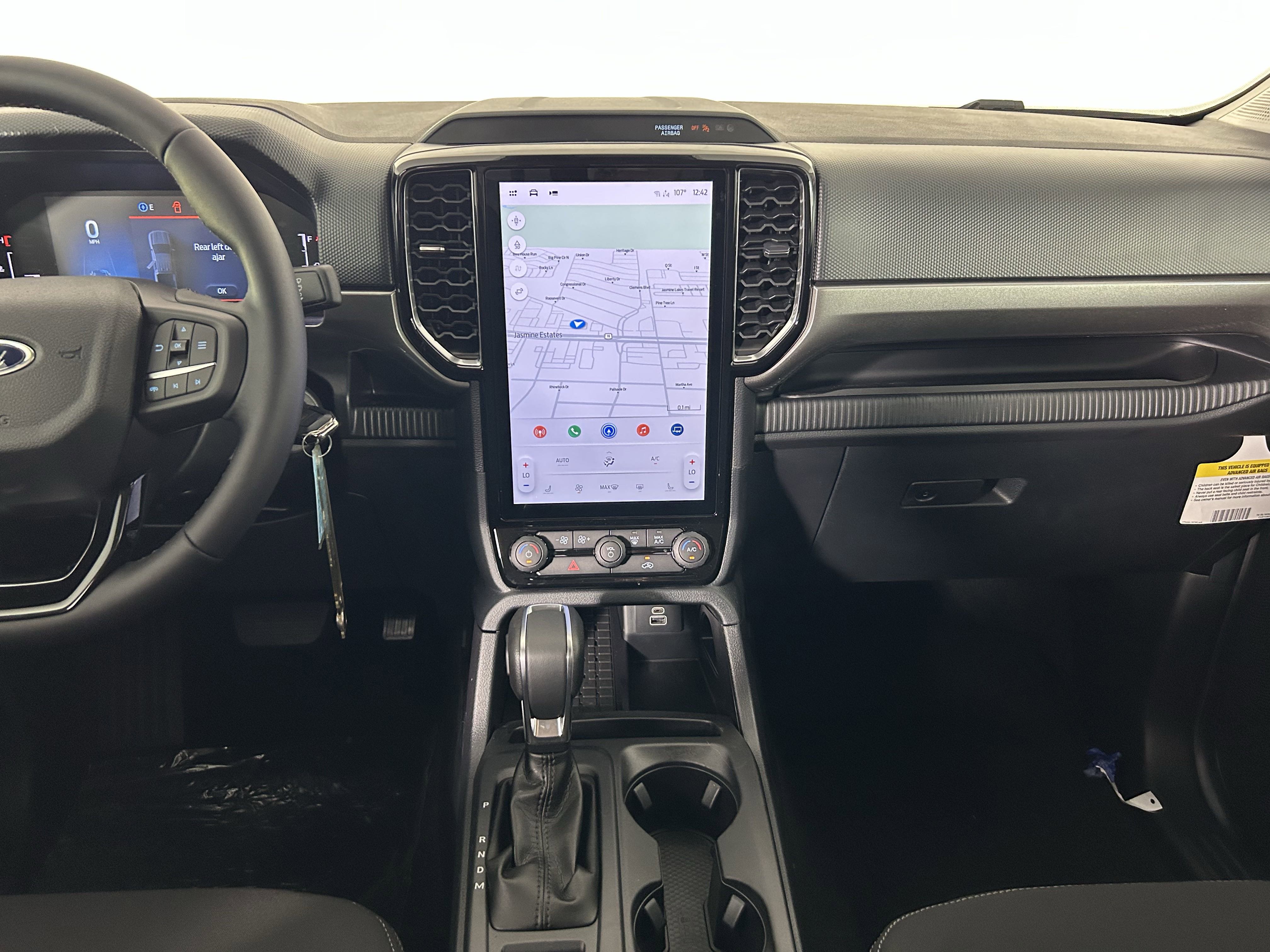 2025 Ford Ranger XLT photo 3