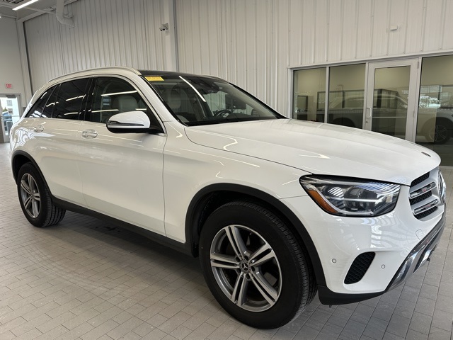 2021 Mercedes-Benz GLC GLC300's photo