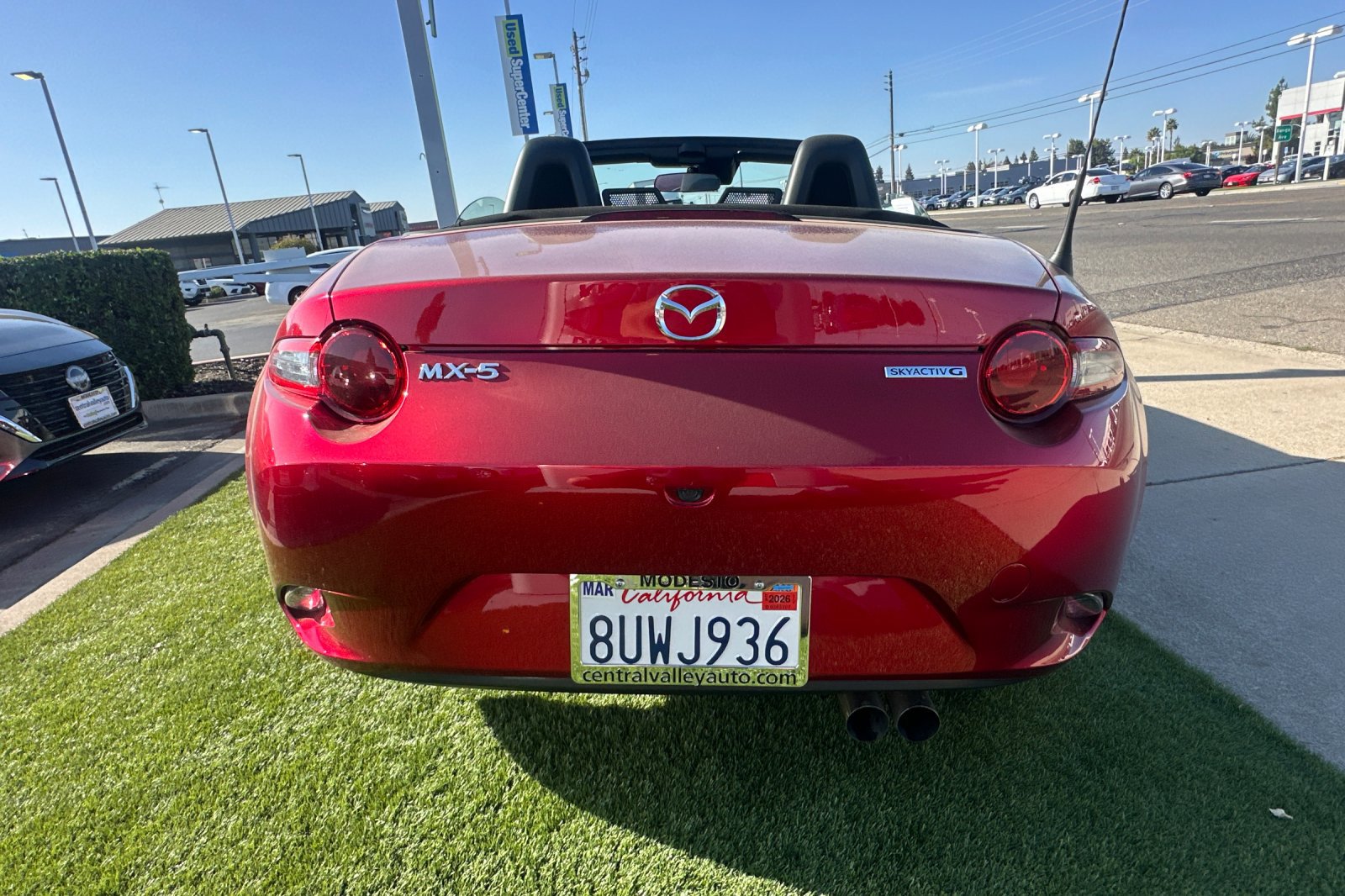 2021 Mazda MX-5 Miata Miata Sport photo 4