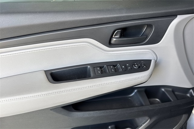 2019 Honda Odyssey EX photo 11