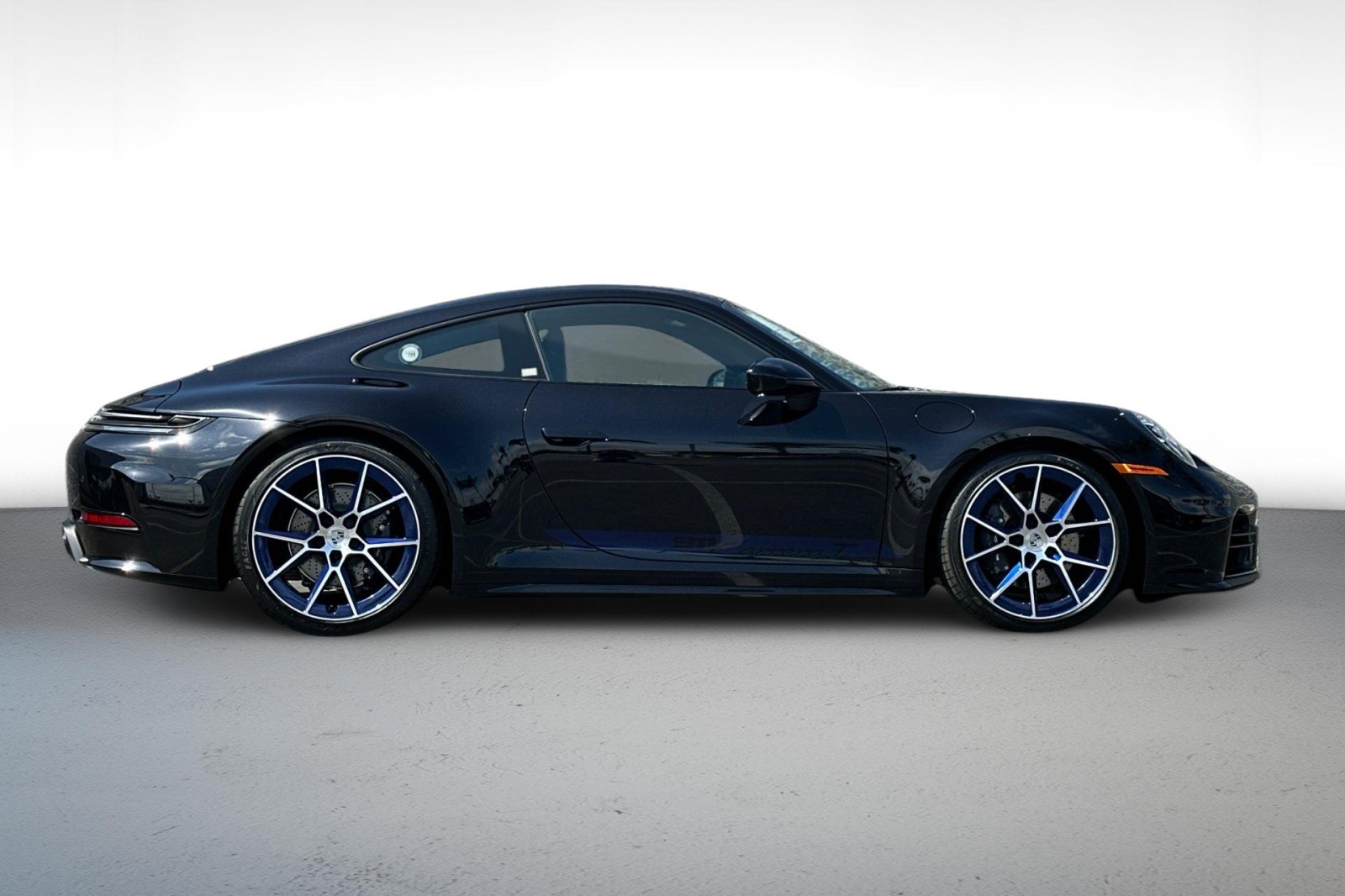 2026 Porsche 911 T photo 11