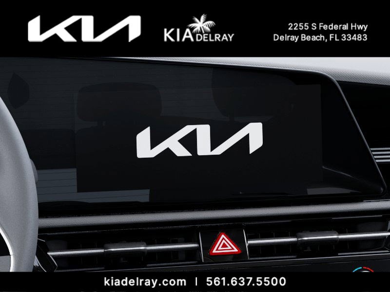 2025 Kia Niro EX Touring photo 13