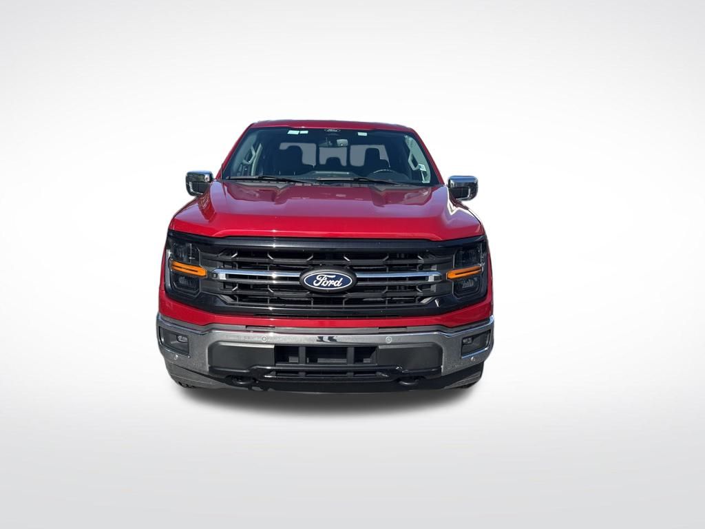 2024 Ford F-150 XLT photo 3