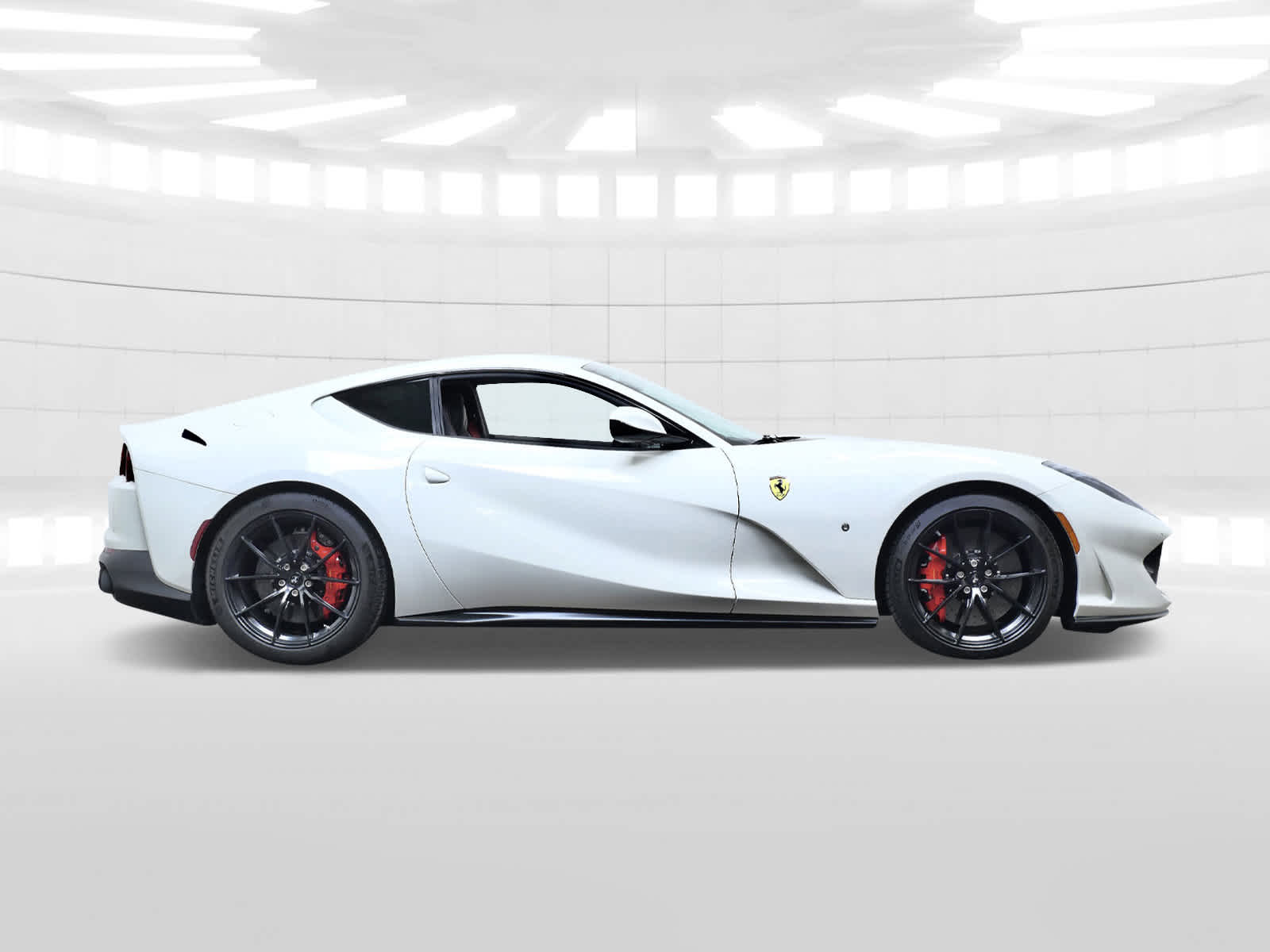 2019 Ferrari 812 Superfast photo 7