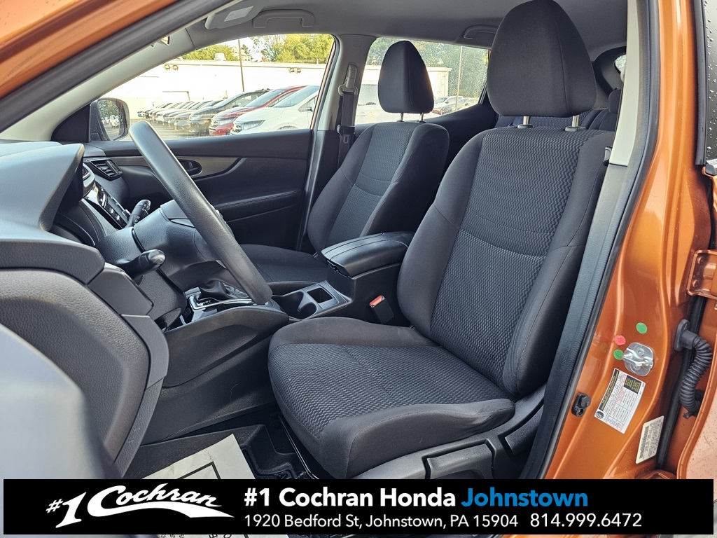 2017 Nissan Rogue Sport S photo 11