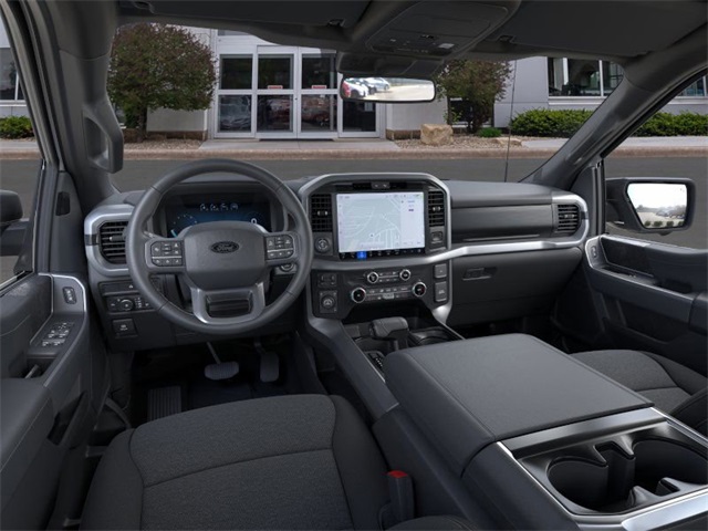 2025 Ford F-150 XLT photo 11