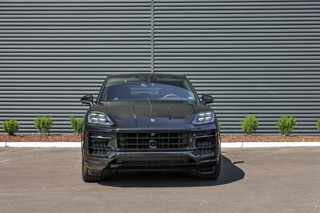 2026 Porsche Cayenne Coupe Base photo 8
