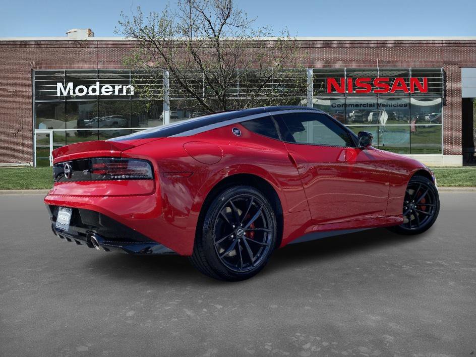 2025 Nissan Z Performance photo 9