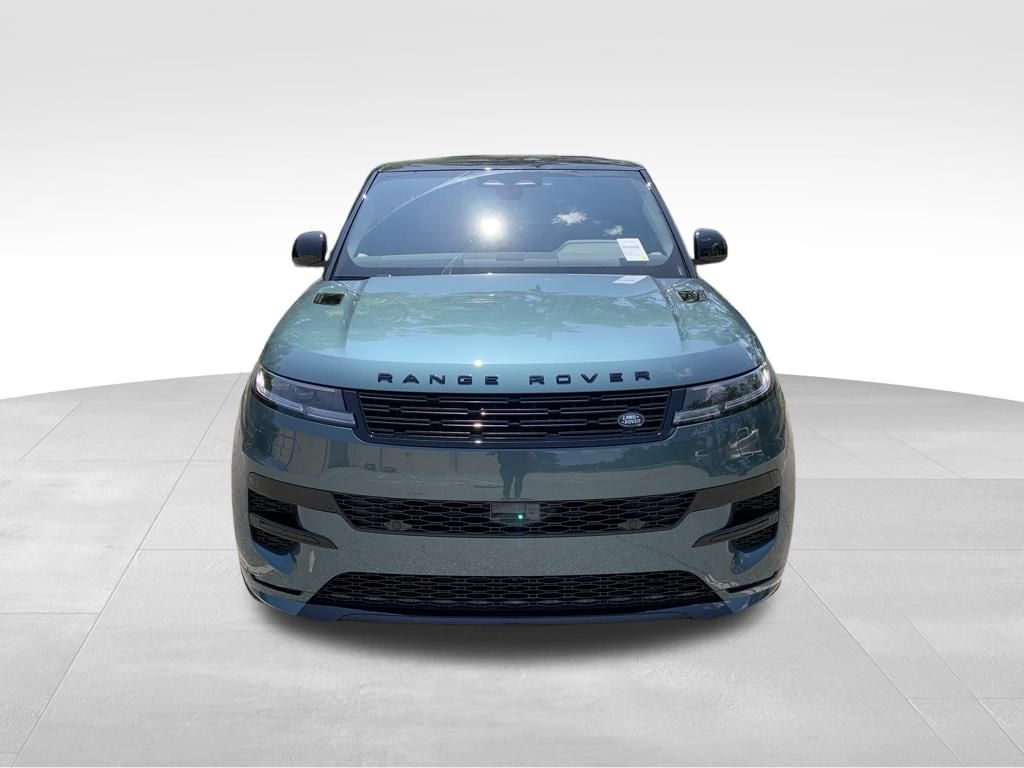 2025 Land Rover Range Rover Sport SE photo 2