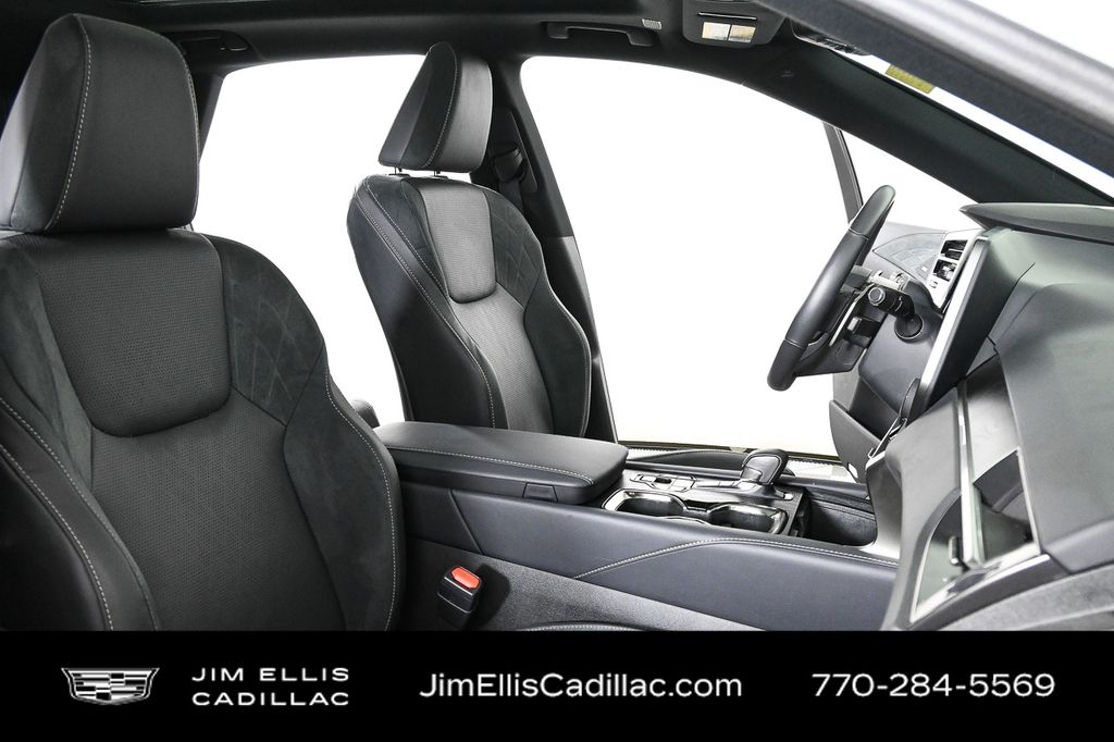 2024 Lexus RX Luxury photo 21