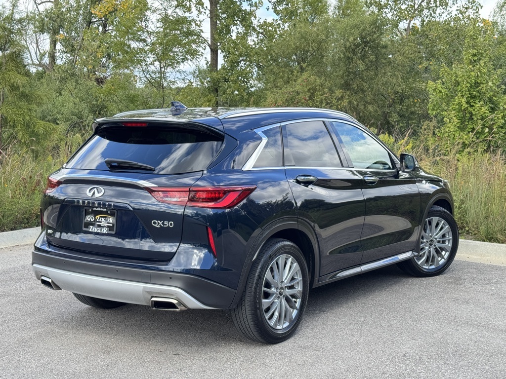 2024 Infiniti QX50 Luxe photo 5