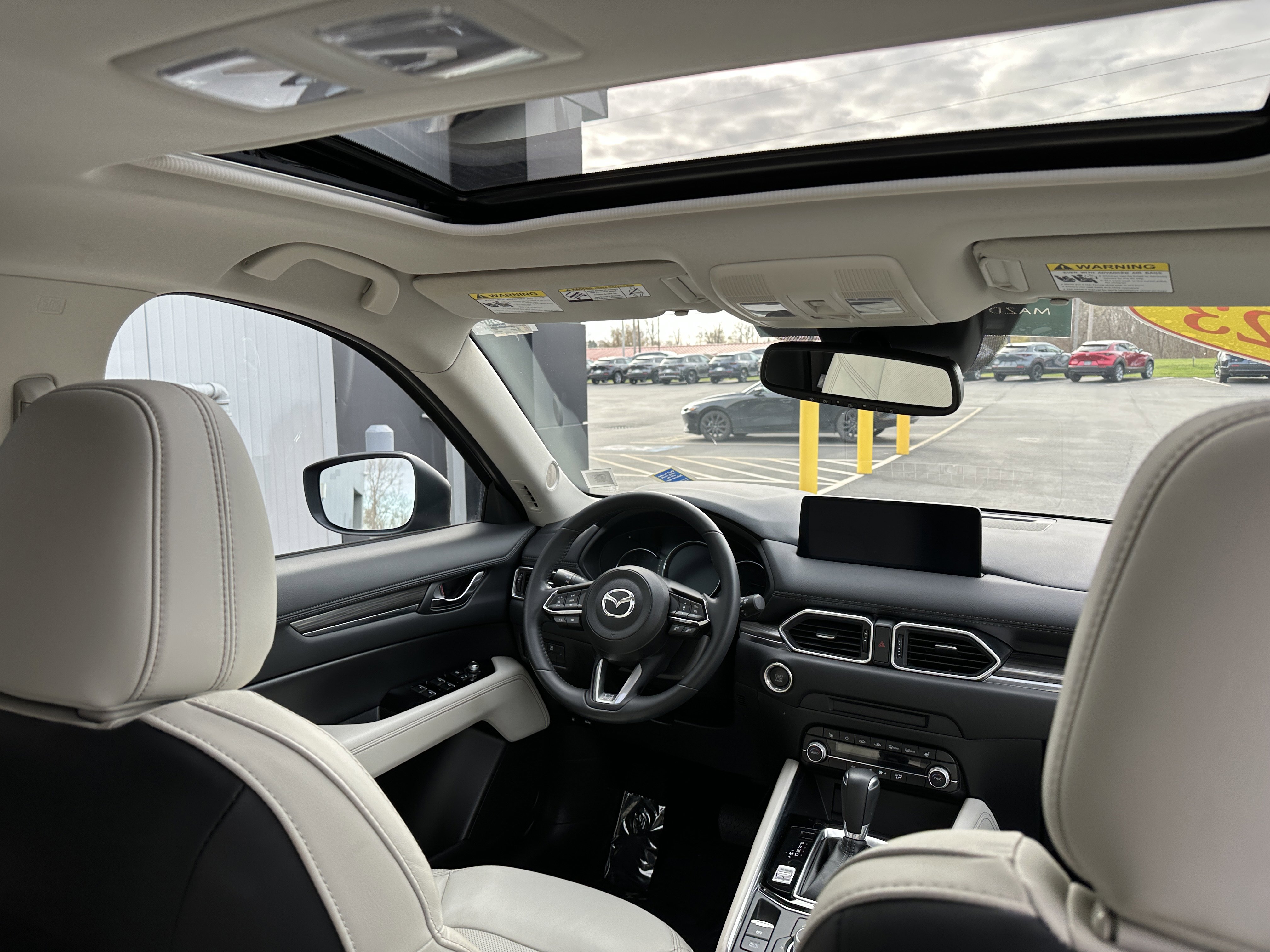 2023 Mazda CX-5 2.5 S Premium photo 4