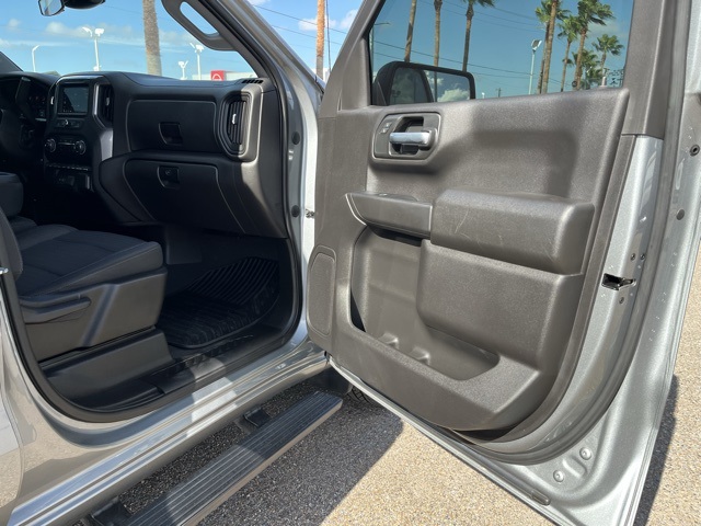 2023 Chevrolet Silverado 1500 Custom photo 19