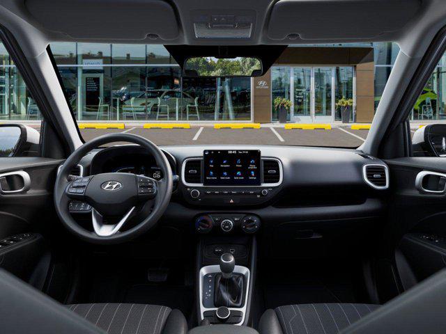 2025 Hyundai Venue SE photo 4