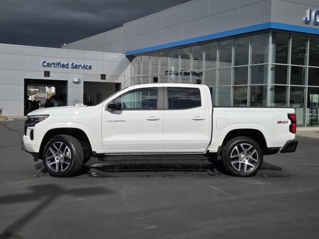 2023 Chevrolet Colorado Z71 photo 10