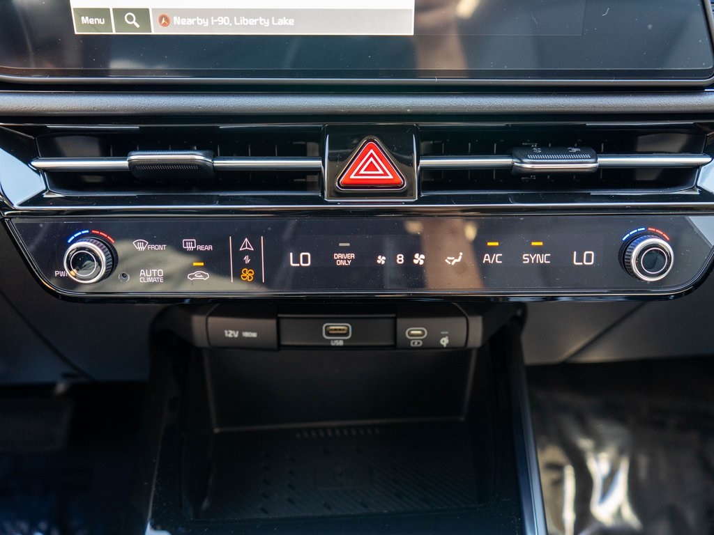 2025 Kia Niro Plug-In Hybrid EX photo 22