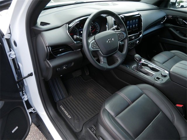 2023 Chevrolet Traverse RS photo 11