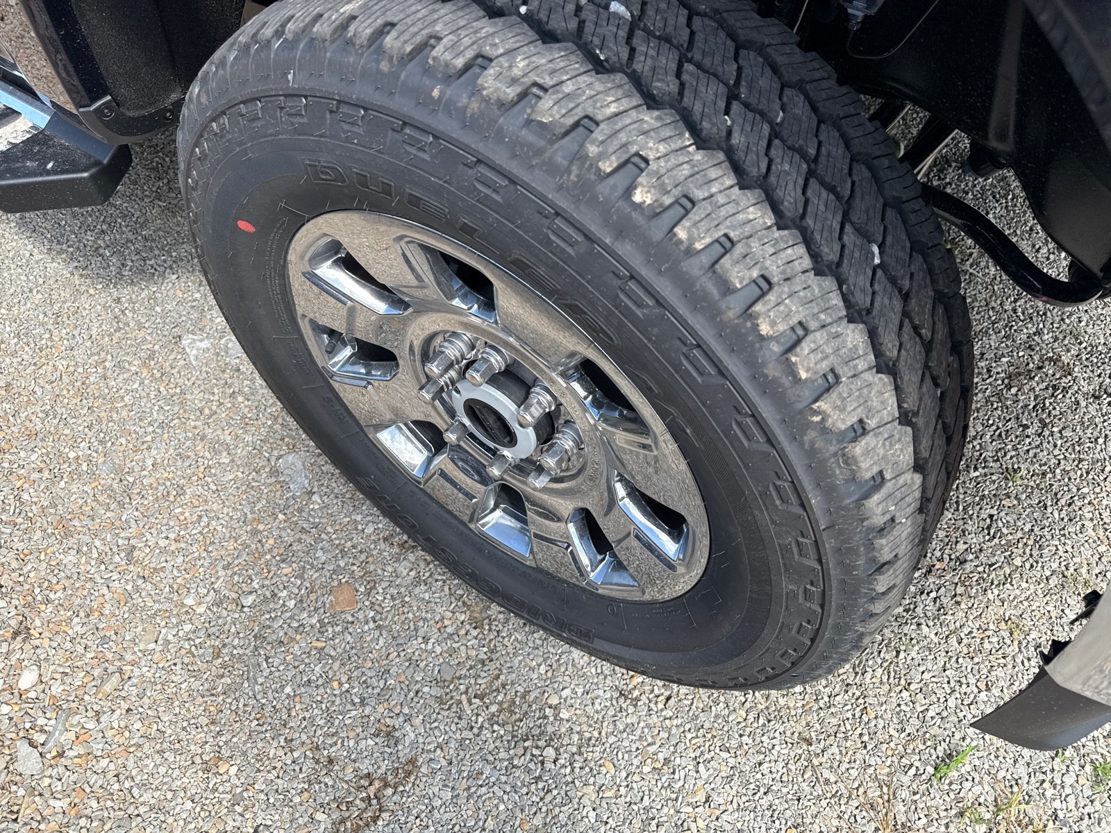 2025 Ford F-350 Lariat photo 3