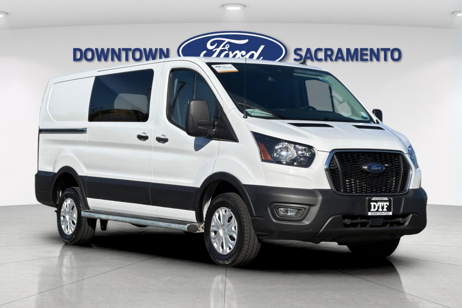 2024 Ford Transit photo 4