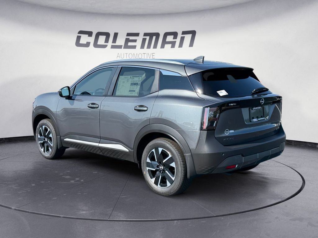 2025 Nissan Kicks SV photo 2