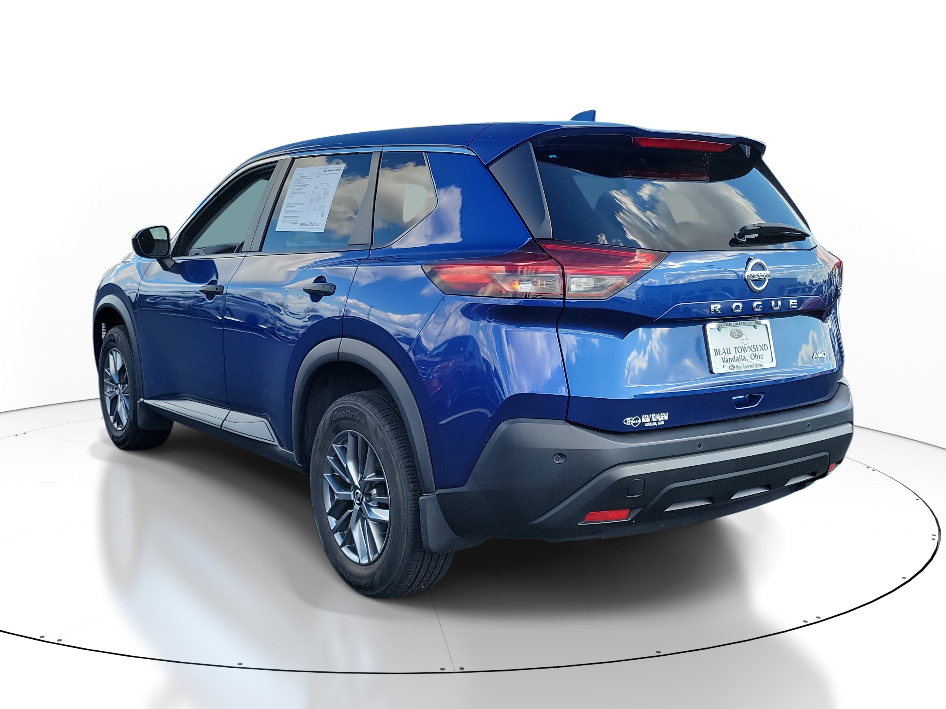2021 Nissan Rogue S photo 3