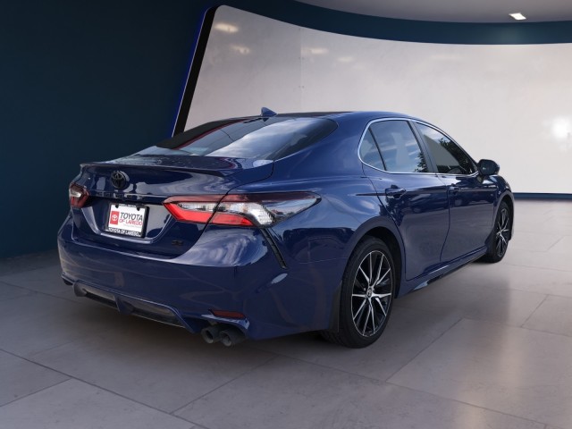 2024 Toyota Camry SE photo 5