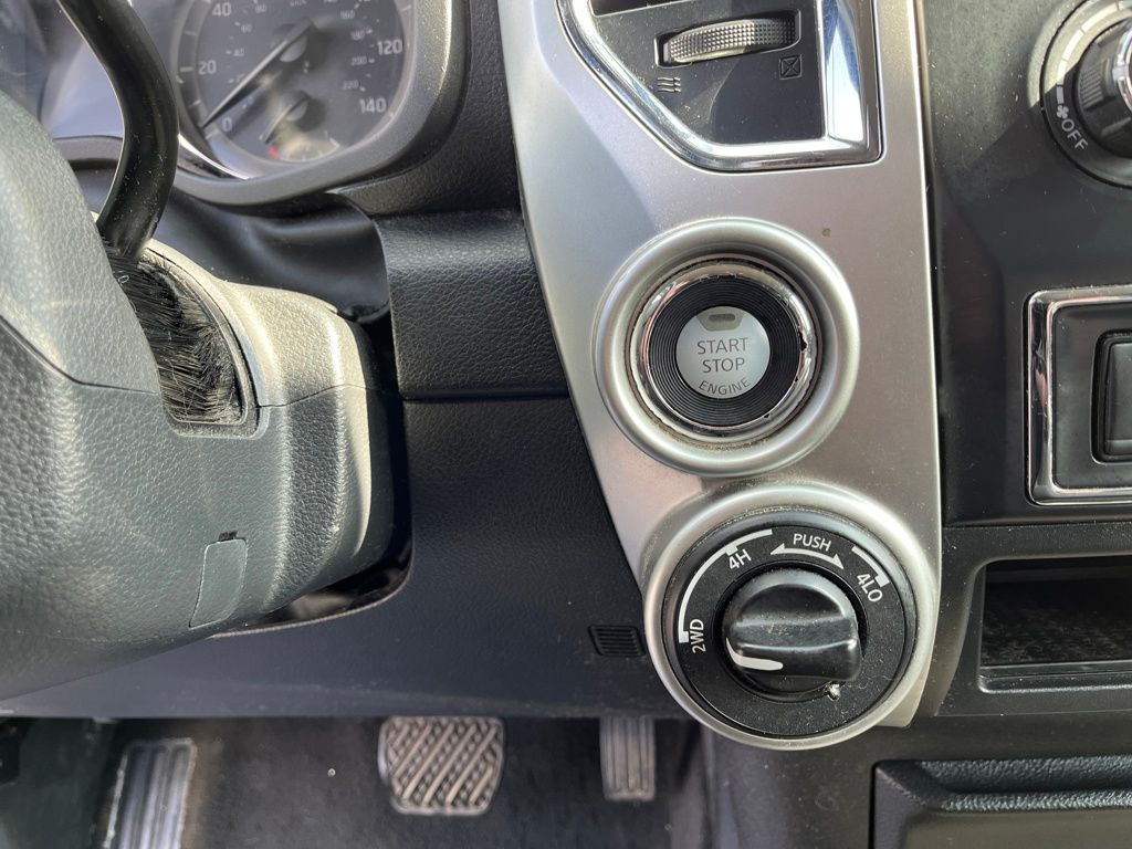2018 Nissan Titan S photo 28