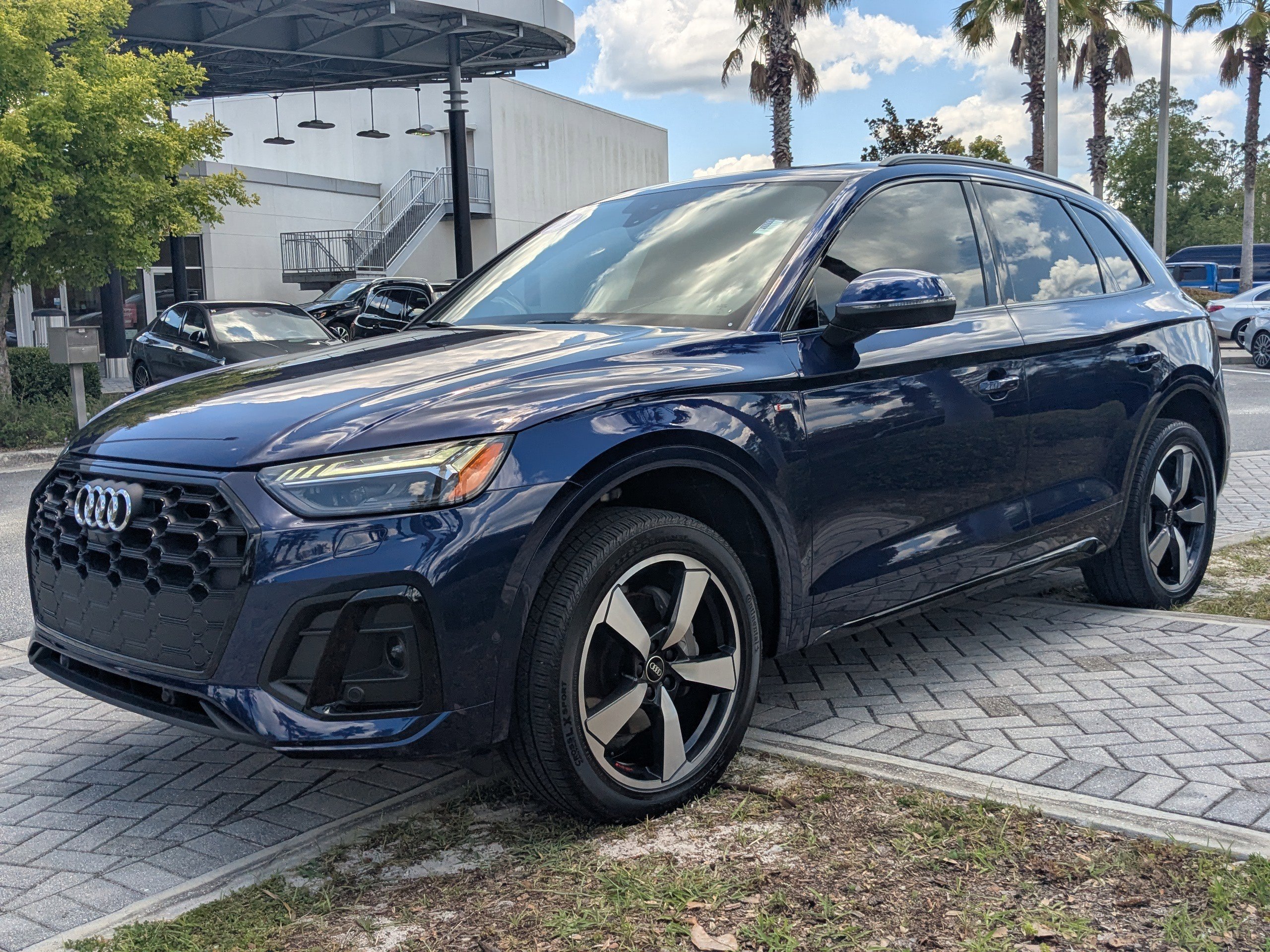 2023 Audi Q5 S line Premium Prestige photo 10