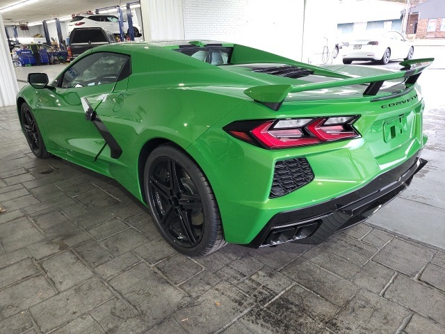 2026 Chevrolet Corvette Stingray 3LT photo 2