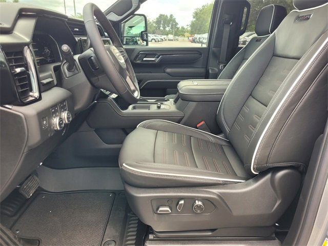 2025 Gmc Sierra 2500 HD AT4X photo 2