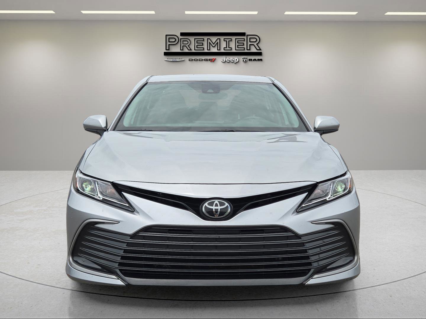 2024 Toyota Camry LE photo 2