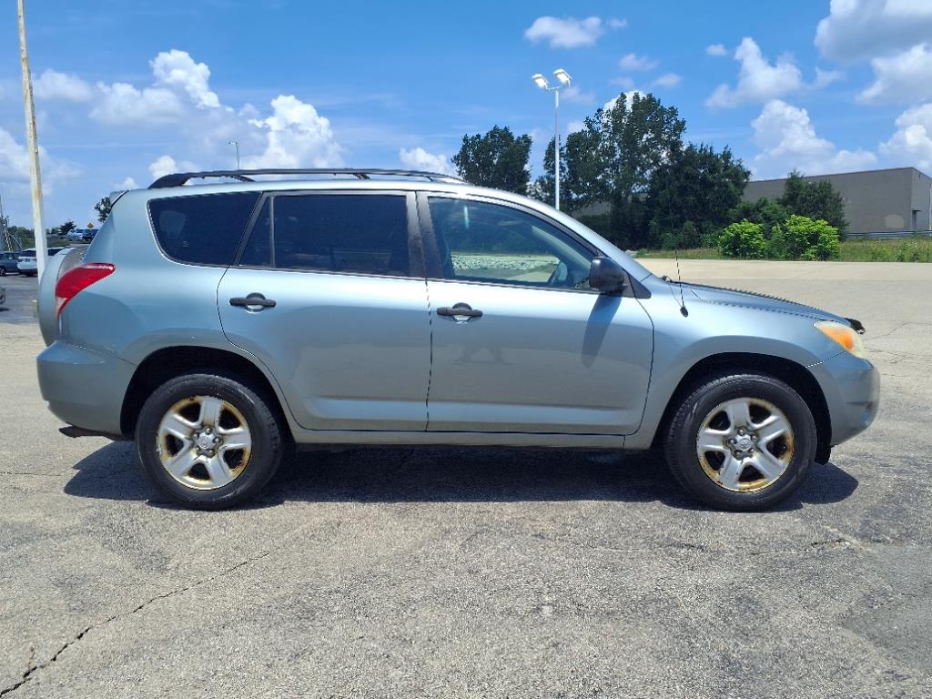 2007 Toyota RAV4 Base photo 2