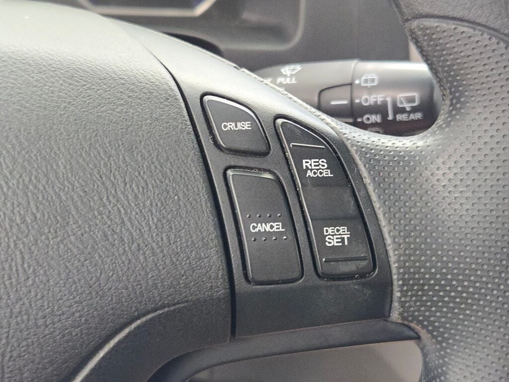 2011 Honda CR-V LX photo 25